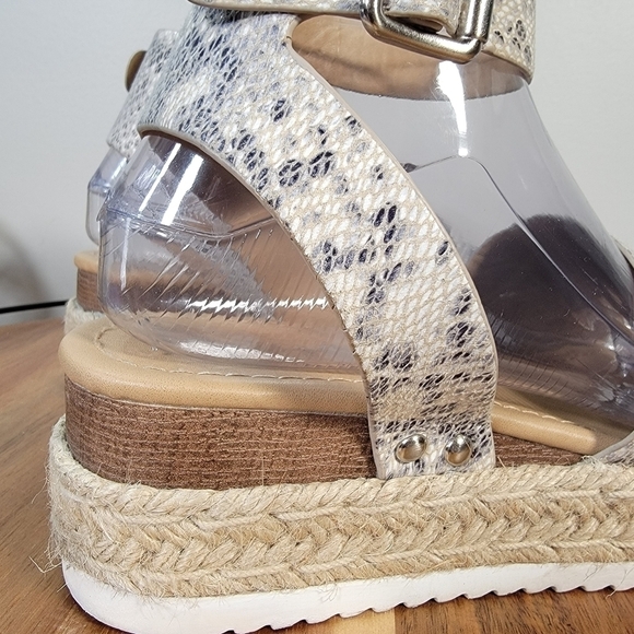 Soda Snake Print Espadrilles Sandals Wedges Size 7 - Picture 5 of 14